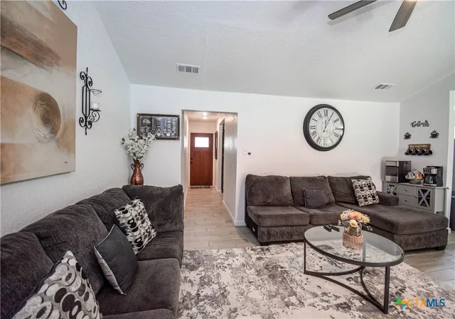 Photo 4 of Single family home for sale at 1704 Godman St, Killeen, TX 76543 | MLS# 619450 | Listing updated on 2026-09-10