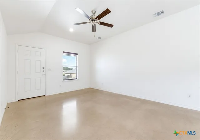 Photo 4 of House for sale at 102 Lost Trl #B, Copperas Cove, TX 76522 | MLS# 619025 | Listing updated on 2026-09-16