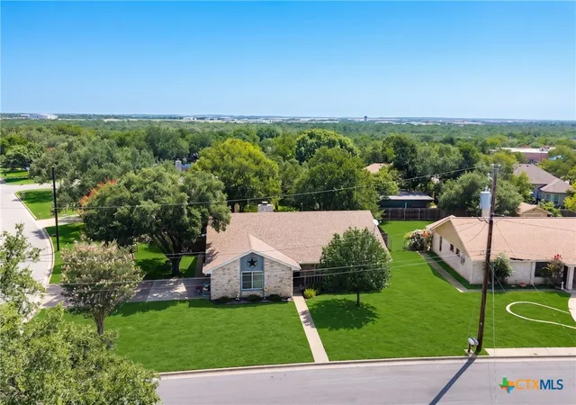 Photo 3 of Single family home for sale at 3423 Bluebonnet Trl, Georgetown, TX 78628 | MLS# 619468 | Listing updated on 2026-09-04