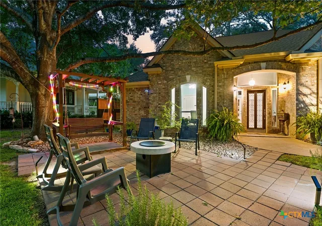 Photo 3 of Single family home for sale at 2700 Pearce Rd, Austin, TX 78730 | MLS# 619535 | Listing updated on 2026-08-21