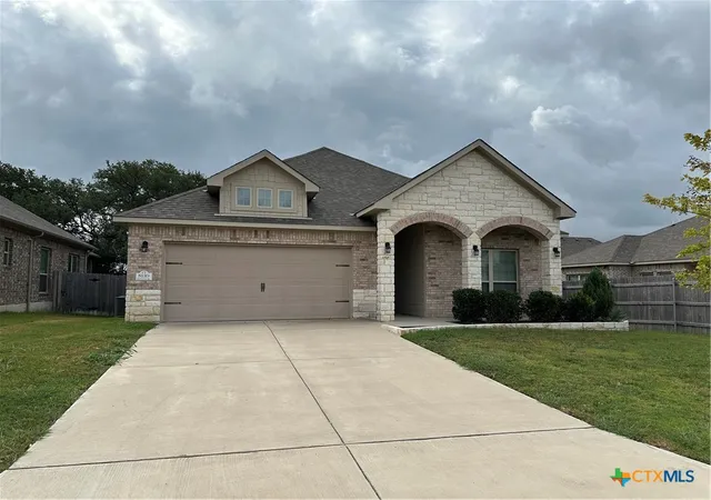 Photo 2 of Single family home for sale at 5139 Dickinson Loop, Belton, TX 76513 | MLS# 619482 | Listing updated on 2026-09-09