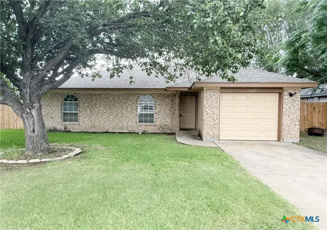 Photo 2 of Sale Pending at 3607 Crescent Dr, Killeen, TX 76543 | MLS# 619682 | Listing updated on 2026-09-09