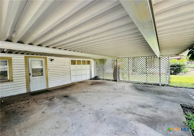Photo 3 of Sale Pending at 226 Duggan St, Seguin, TX 78155 | MLS# 619715 | Listing updated on 2026-08-06