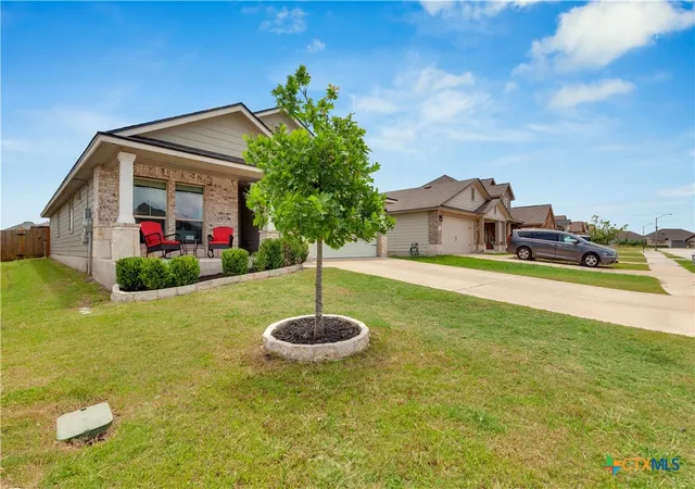 Photo 3 of Single family home for sale at 119 Beth Ann Loop, Taylor, TX 76574 | MLS# 619709 | Listing updated on 2026-08-24