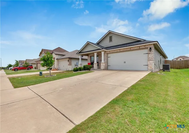 Photo 3 of Single family home for sale at 119 Beth Ann Loop, Taylor, TX 76574 | MLS# 619709 | Listing updated on 2026-08-24