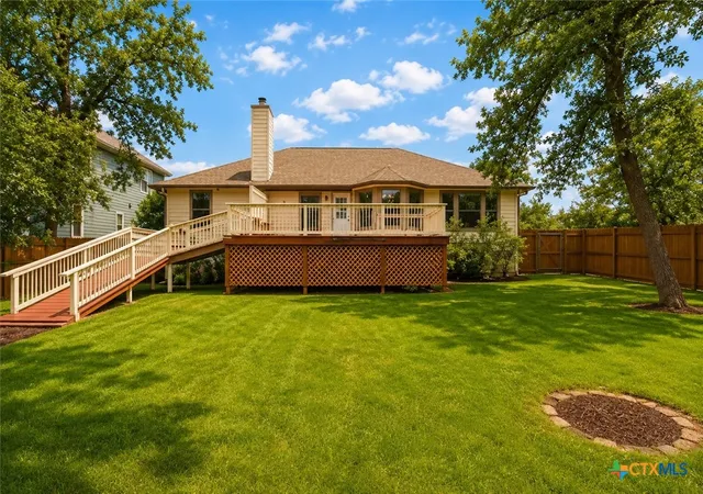 Photo 3 of Single family home for sale at 220 Ulupau Cir, Bastrop, TX 78602 | MLS# 619820 | Listing updated on 2026-10-01