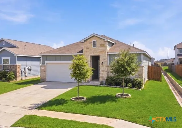 Photo 1 of Single family home for sale at 3517 Tripps Pl, Seguin, TX 78155 | MLS# 619714 | Listing updated on 2026-10-07