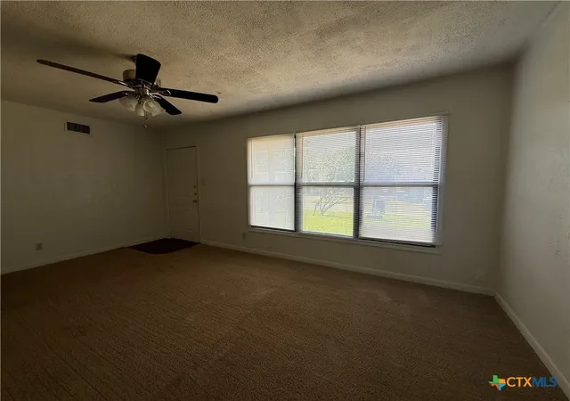 Photo 3 of Single family home for sale at 1301 E Ave H, Killeen, TX 76541 | MLS# 619288 | Listing updated on 2026-08-28