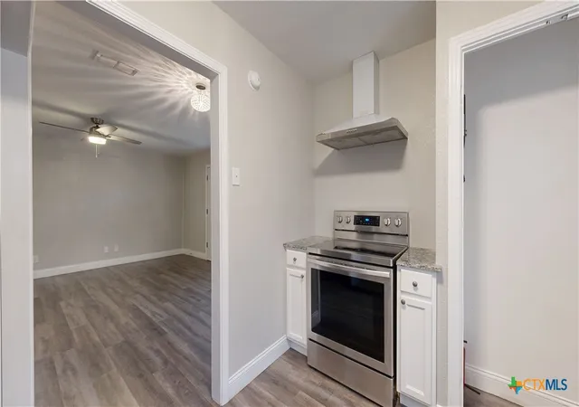 Photo 2 of House for sale at 906 Estelle Ave, Killeen, TX 76541 | MLS# 620018 | Listing updated on 2026-09-10