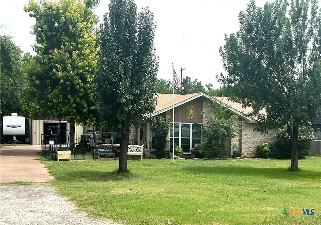 Photo 39 of Single family home for sale at 11 Ridgewood Dr, Morgans Point Resort, TX 76513 | MLS# 620025 | Listing updated on 2026-10-07