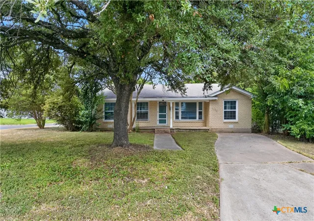 Photo 1 of Single family home for sale at 1518 S 37th Street, Temple, TX 76504 | MLS# 620117 | Listing updated on 2026-10-05
