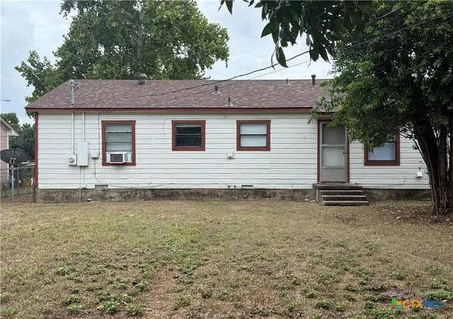 Photo 24 of Sale Pending at 1405 E Ave H, Killeen, TX 76541 | MLS# 619340 | Listing updated on 2026-08-28