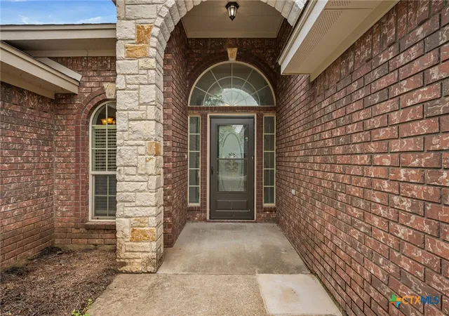 Photo 3 of Single family home for sale at 3111 Sarita Cvs, Belton, TX 76513 | MLS# 620143 | Listing updated on 2026-08-09