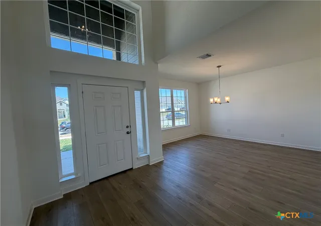 Photo 2 of Sale Pending at 5506 Betula Dr, Killeen, TX 76549 | MLS# 620178 | Listing updated on 2026-09-02