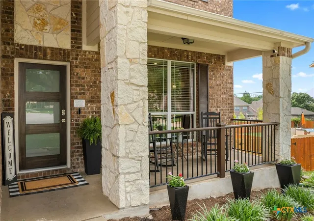 Photo 4 of Single family home for sale at 741 Wiltshire Dr, Hutto, TX 78634 | MLS# 620182 | Listing updated on 2026-09-16