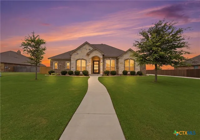 Photo 1 of Sale Pending at 500 Oak Dr, Troy, TX 76579 | MLS# 620305 | Listing updated on 2026-08-06