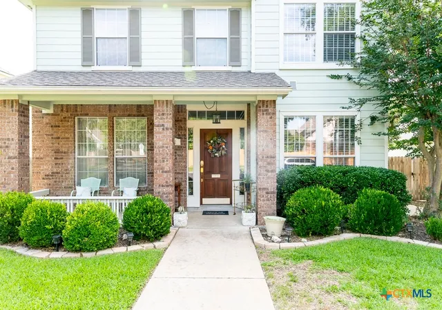 Photo 2 of Single family home for sale at 232 Village Cmns Blvd, Georgetown, TX 78633 | MLS# 619828 | Listing updated on 2026-09-21