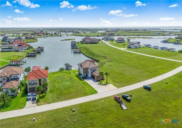 Photo 4 of Single family home for sale at 597 W Lago Loop Rd, Port O Connor, TX 77982 | MLS# 620300 | Listing updated on 2026-08-24