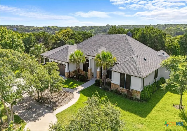 Photo 2 of Single family home for sale at 5545 Cliff Ests Rd, Temple, TX 76502 | MLS# 619973 | Listing updated on 2026-09-29