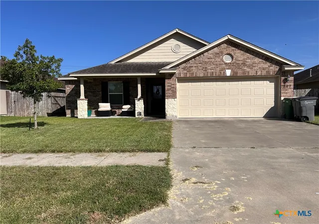 Photo 1 of Single family home for sale at 207 Cobble Stone Ct, Victoria, TX 77904 | MLS# 620559 | Listing updated on 2026-09-11