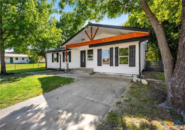 Photo 3 of Single family home for sale at 306 Margaret Lee St, Copperas Cove, TX 76522 | MLS# 620511 | Listing updated on 2026-09-13