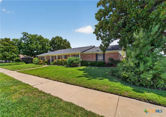 Photo 3 of Single family home for sale at 602 Lydia Dr, Killeen, TX 76541 | MLS# 620459 | Listing updated on 2026-09-12