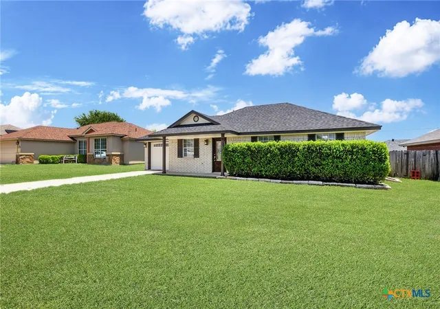 Photo 2 of Single family home for sale at 120 Boxer St, Nolanville, TX 76559 | MLS# 620598 | Listing updated on 2026-08-30