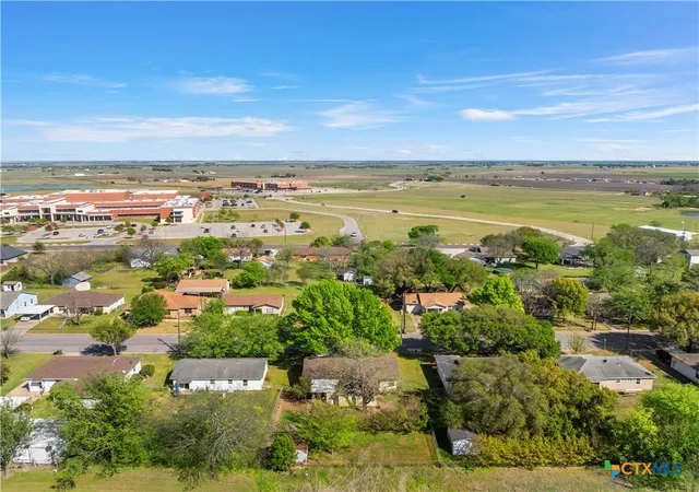 Photo 2 of Sale Pending at 901 N Main St, West, TX 76691 | MLS# 620605 | Listing updated on 2026-09-16