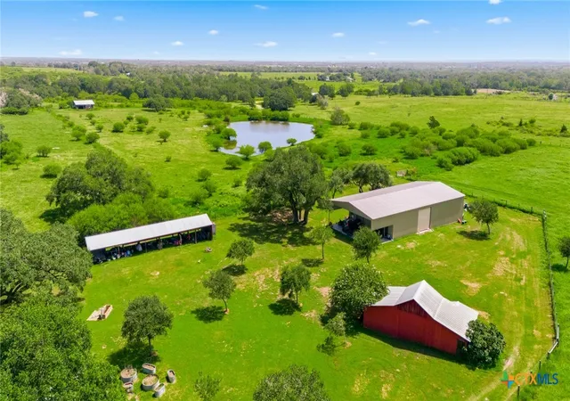 Photo 2 of House for sale at 3298 Cr 132, Hallettsville, TX 77964 | MLS# 620399 | Listing updated on 2026-09-08