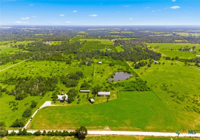 Photo 4 of House for sale at 3298 Cr 132, Hallettsville, TX 77964 | MLS# 620399 | Listing updated on 2026-09-08
