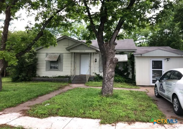 Photo 1 of Single family home for sale at 1104 Nolan Ave, Killeen, TX 76541 | MLS# 620632 | Listing updated on 2026-08-18