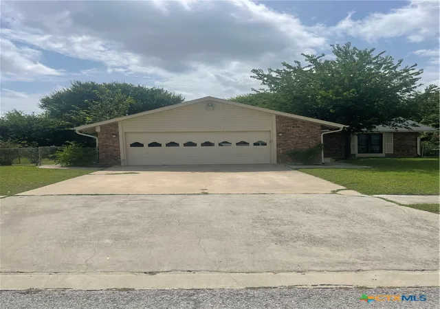 Photo 1 of Single family home for sale at 2804 Lawndale St, Killeen, TX 76549 | MLS# 620074 | Listing updated on 2026-08-13