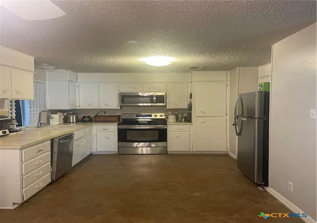 Photo 4 of Single family home for sale at 2804 Lawndale St, Killeen, TX 76549 | MLS# 620074 | Listing updated on 2026-08-13