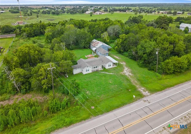 Photo 2 of Sale Pending at 1409 W Main St, Edna, TX 77957 | MLS# 620662 | Listing updated on 2026-08-11