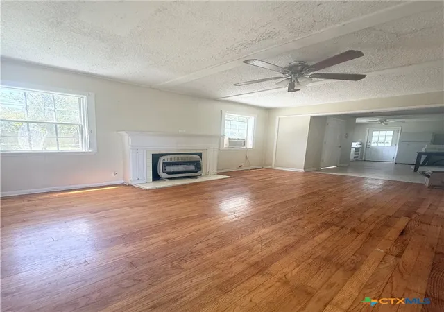 Photo 3 of Single family home for sale at 804 N 8th Street, Temple, TX 76501 | MLS# 620628 | Listing updated on 2026-08-22