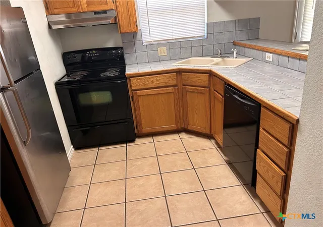 Photo 3 of House for sale at 522 Baxter, Seguin, TX 78155 | MLS# 620490 | Listing updated on 2026-10-06