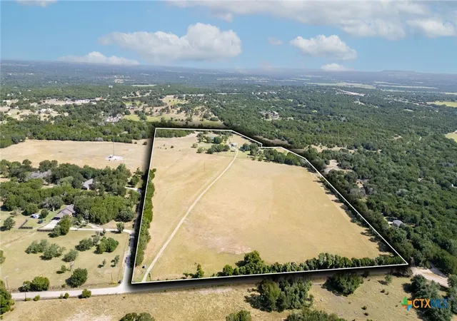 Photo 2 of Single family home for sale at 853 County Rd 4390, Kempner, TX 76539 | MLS# 620690 | Listing updated on 2026-08-19