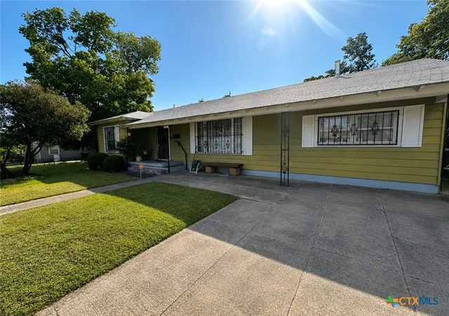 Photo 2 of Single family home for sale at 1109 Gray Dr, Killeen, TX 76541 | MLS# 620684 | Listing updated on 2026-08-20
