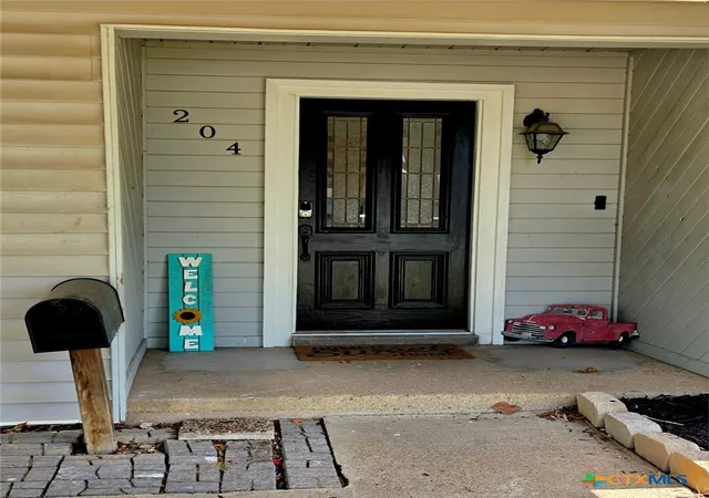 Photo 2 of Single family home for sale at 204 N 26th Street, Gatesville, TX 76528 | MLS# 620630 | Listing updated on 2026-09-02