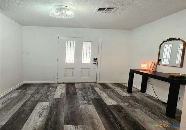 Photo 3 of Single family home for sale at 204 N 26th Street, Gatesville, TX 76528 | MLS# 620630 | Listing updated on 2026-09-02