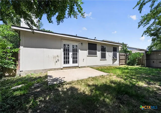 Photo 3 of Single family home for sale at 5609 Bertha Dr, Killeen, TX 76542 | MLS# 620705 | Listing updated on 2026-09-10