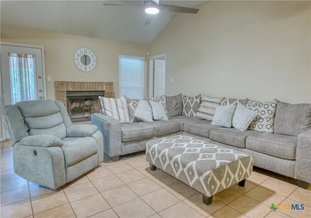 Photo 3 of Single family home for sale at 220 Atkinson Ave, Copperas Cove, TX 76522 | MLS# 620770 | Listing updated on 2026-09-29
