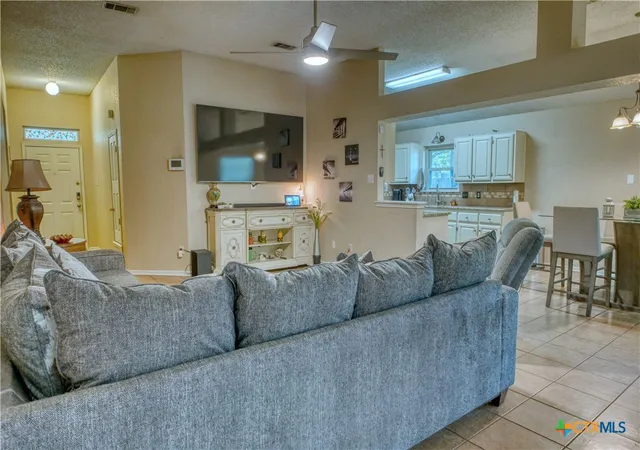 Photo 4 of Single family home for sale at 220 Atkinson Ave, Copperas Cove, TX 76522 | MLS# 620770 | Listing updated on 2026-09-29