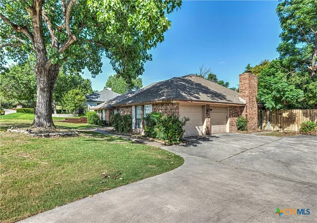 Photo 3 of Single family home for sale at 1619 Tanglewood Dr, Harker Heights, TX 76548 | MLS# 620105 | Listing updated on 2026-08-04