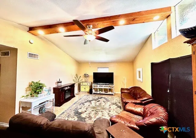 Photo 2 of Single family home for sale at 206 Bohman St, Cuero, TX 77954 | MLS# 620779 | Listing updated on 2026-09-04