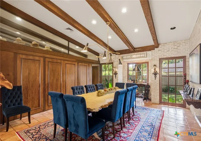 Photo 4 of Single family home for sale at 302 Tampa Dr, Victoria, TX 77904 | MLS# 620776 | Listing updated on 2026-09-01