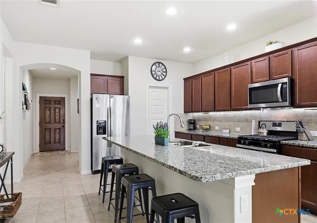 Photo 4 of Single family home for sale at 158 Fern Dr, Buda, TX 78610 | MLS# 620788 | Listing updated on 2026-10-04