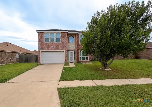 Photo 1 of Single family home for sale at 3202 Alamocitos Crk Dr, Killeen, TX 76549 | MLS# 620834 | Listing updated on 2026-08-23