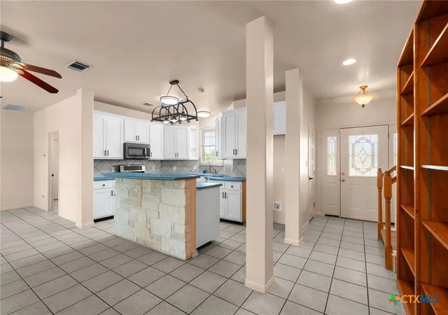 Photo 3 of Sale Pending at 913 County Rd 220, Florence, TX 76527 | MLS# 620265 | Listing updated on 2026-09-15