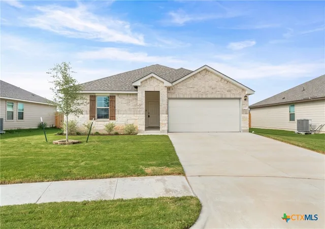 Photo 1 of Single family home for sale at 1137 Laila Ln, Belton, TX 76513 | MLS# 620431 | Listing updated on 2026-09-08